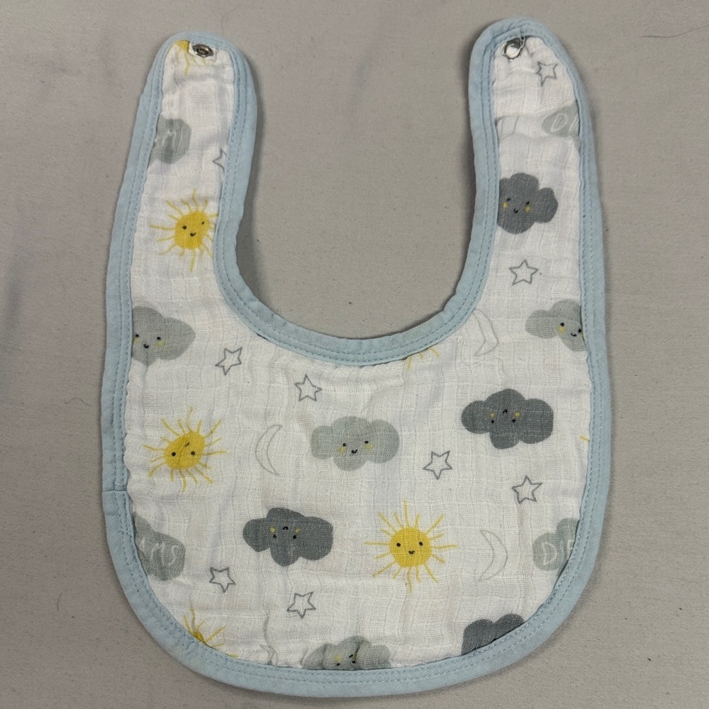 🐥 Aden + Anais Cloud and Sun Baby Bib with Blue Edge